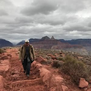 Meet your Posher, Kenneth